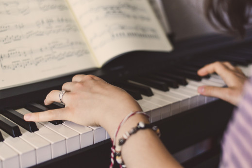 Piano concert - Sala d'Oro in Dongo