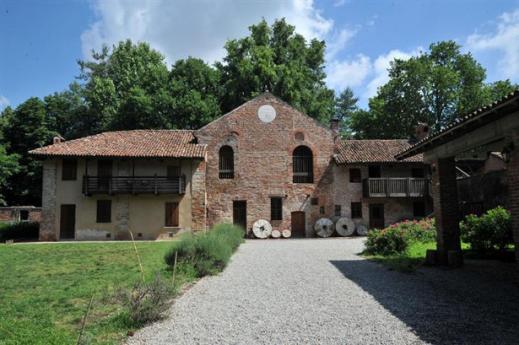 Head out of the city and discover the Abbazia di Chiaravalle