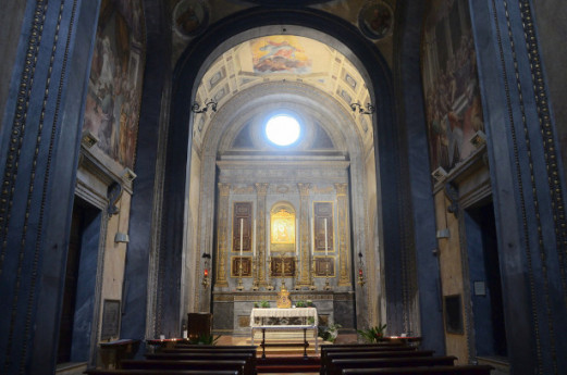 Il Santuario della Beata Vergine incoronata Regina di Mantova