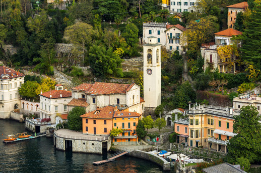 La Chiesa dei SS. Epimaco e Gordiano e l'antica scalinata che porta alle frazioni alte di Blevio