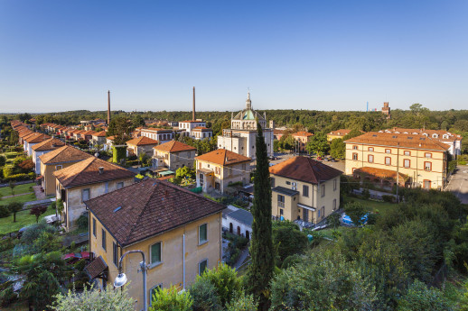 Tour guidato letterario a tema romanzo “Luci dell’alba” di E. Liguori nella Fabbrica e nel Villaggio Crespi d'Adda