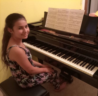 Che suono ha la felicità? Giovani pianisti in Villa
