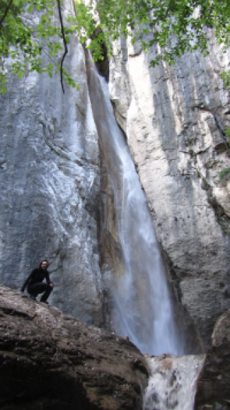 La cascata del Cenghen da Abbadia Lariana 