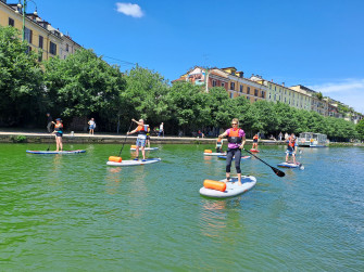 In SUP sui Navigli di Milano!