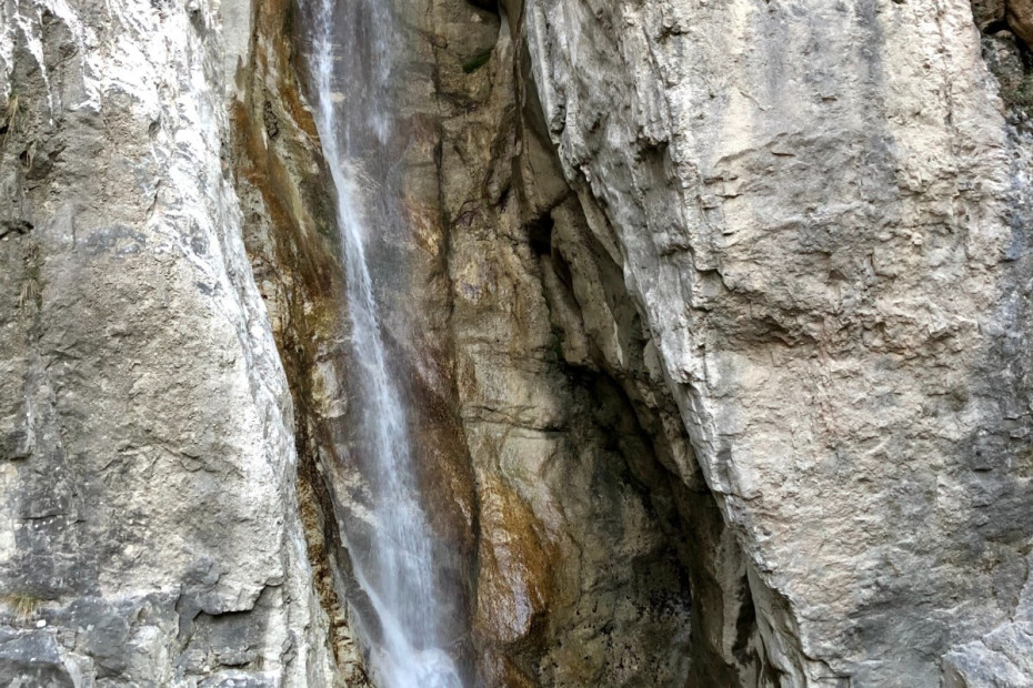 1. Cascade du Cenghen à Abbadia Lariana (province de Lecco)
