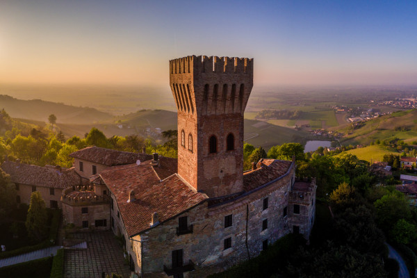 Castello di Cigognola - Foto di Ugo Cei
